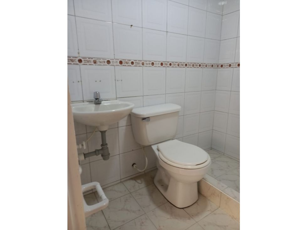 Apartamento en arriendo Cundinamarca Bogotá Ciudad Quirigua 60 m2 Habitaciones 2 Baños 1 Garajes 0 Precio $1000000