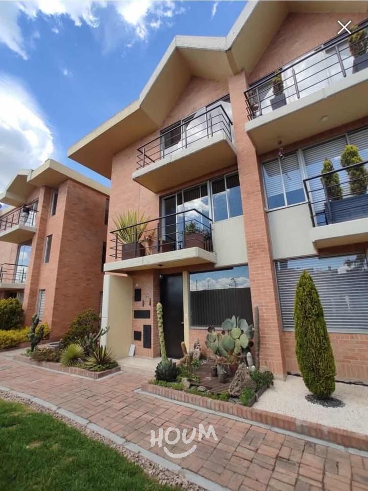 Casa en venta Cundinamarca Mosquera Cr Camelias Del Diamante 186 m2 Habitaciones 3 Baños 3 Garajes 2 Precio $670000000