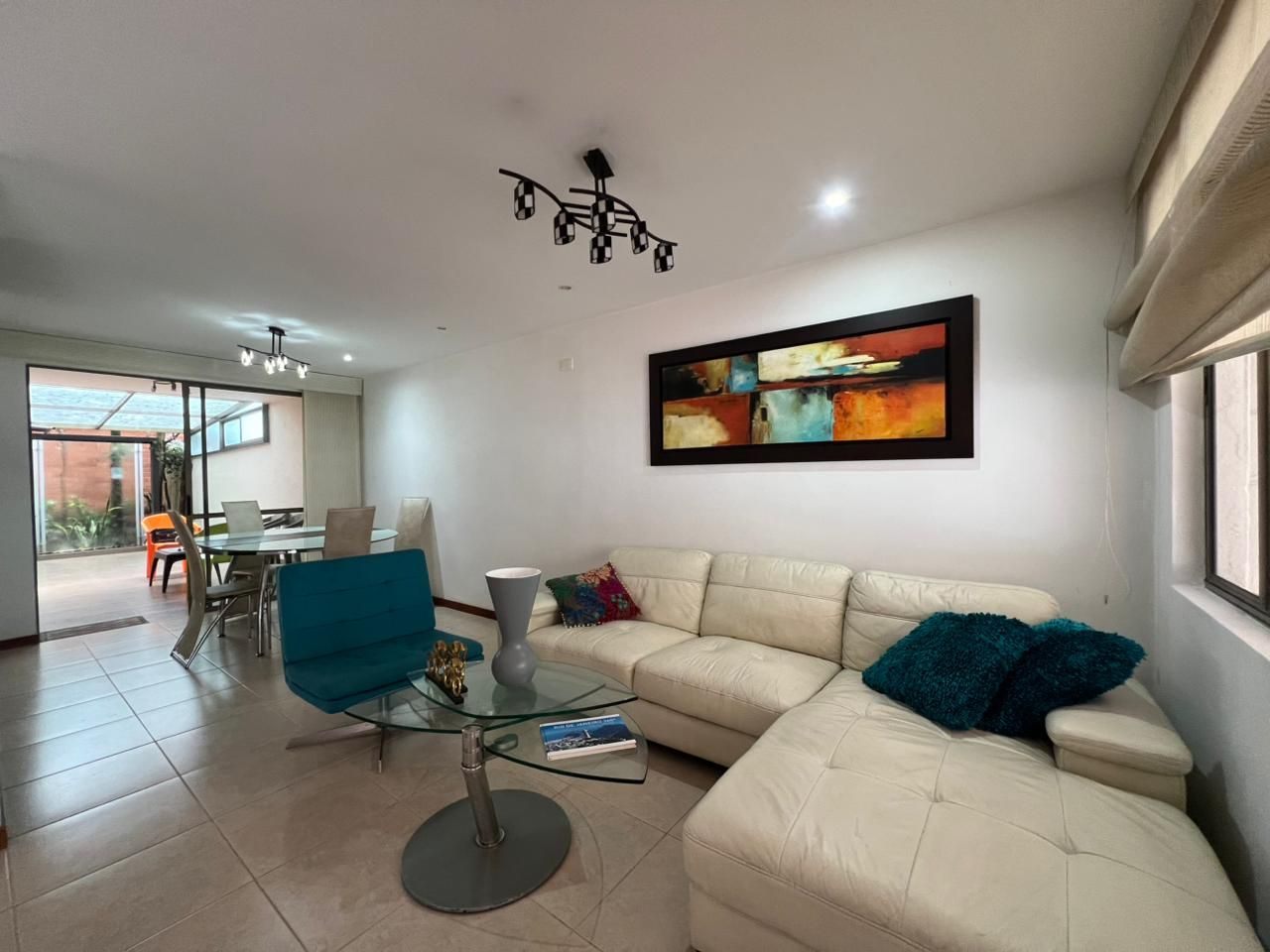 Casa en arriendo Antioquia Envigado La Inmaculada 160 m2 Habitaciones 3 Baños 3 Garajes 4 Precio $6700000