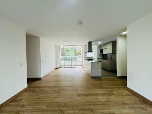 Apartamento en venta Antioquia Envigado La Inmaculada 130 m2 Habitaciones 3 Baños 3 Garajes 2 Precio $1050000000