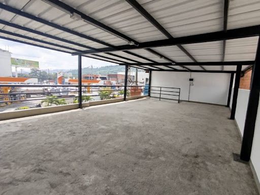 Local en arriendo Antioquia Medellín Caribe 90 m2 Habitaciones 0 Baños 2 Garajes 0 Precio $6000000