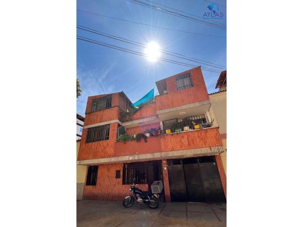 Casa en venta Santander Bucaramanga Universidad 192 m2 Habitaciones 5 Baños 4 Garajes 1 Precio $600000000