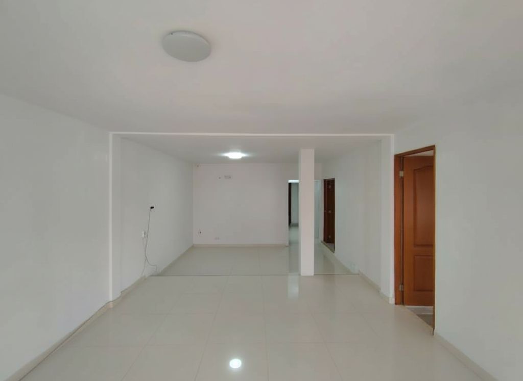 Casa en arriendo Bolívar Cartagena Crespo 209 m2 Habitaciones 6 Baños 5 Garajes 2 Precio $6500000