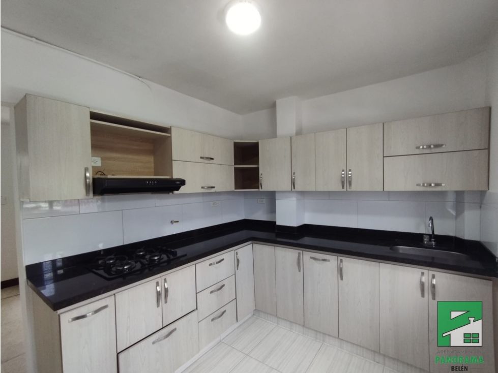Apartamento en arriendo Antioquia Medellín Granada 110 m2 Habitaciones 3 Baños 2 Garajes 0 Precio $2550000