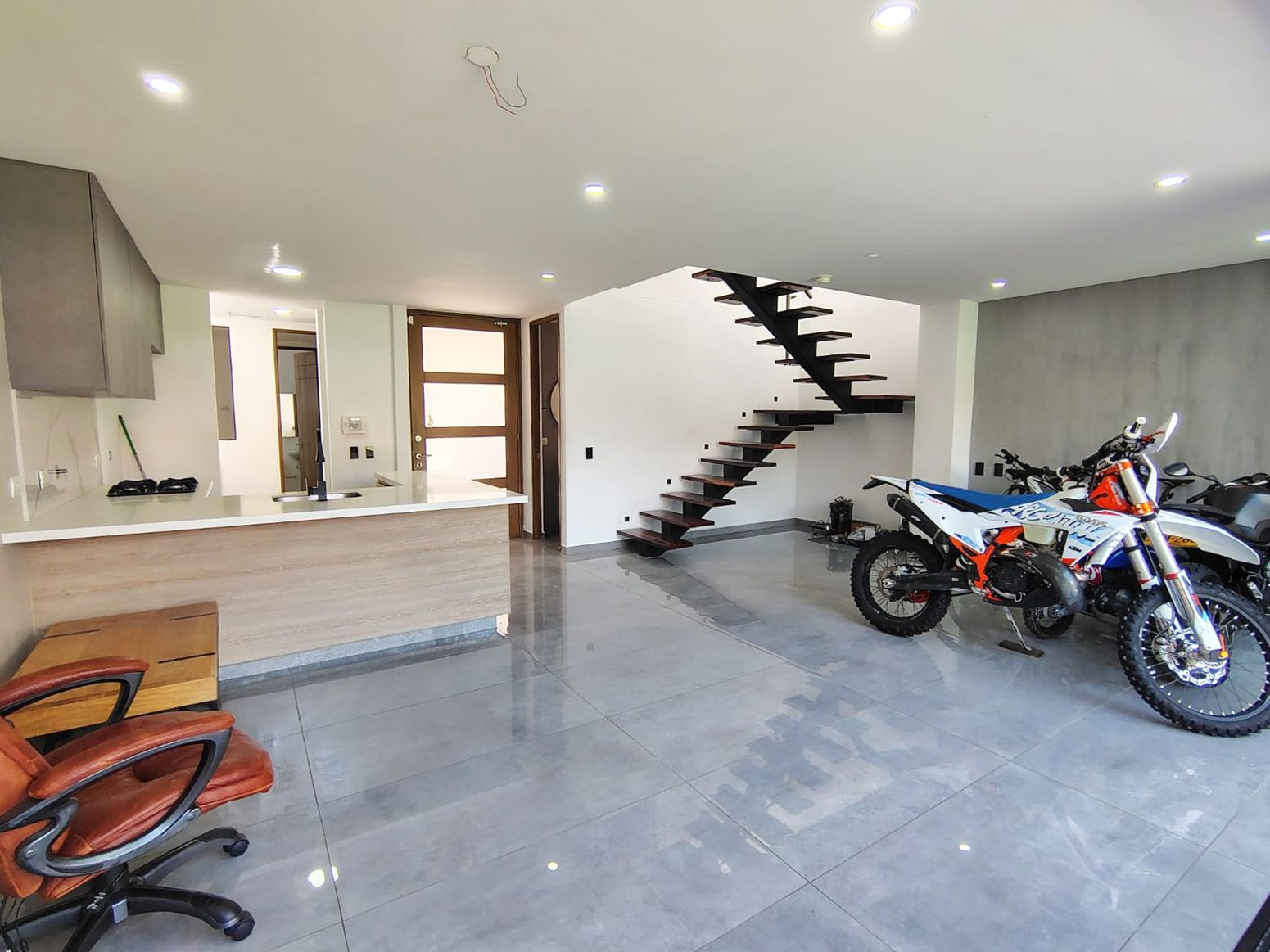 Casa en arriendo Antioquia Envigado Alto De San Jorge 190 m2 Habitaciones 3 Baños 4 Garajes 2 Precio $12300000