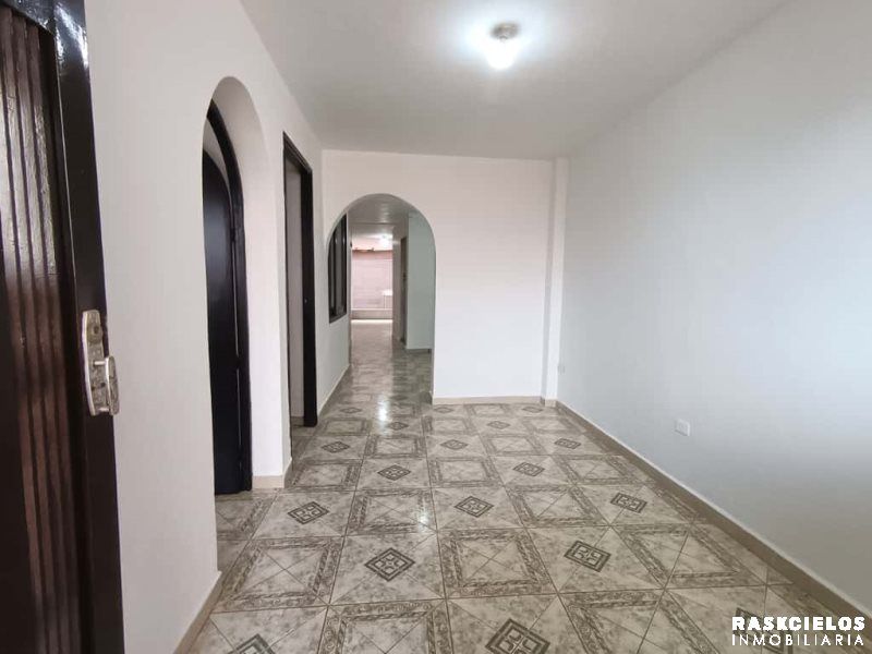 Apartamento en venta Antioquia Itagüí San Pío X 87 m2 Habitaciones 3 Baños 1 Garajes 0 Precio $390000000