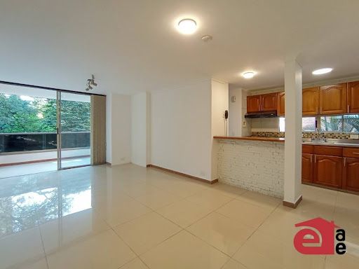 Apartamento en arriendo Antioquia Medellín La Frontera 87 m2 Habitaciones 3 Baños 2 Garajes 1 Precio $3800000