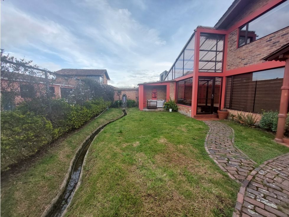 Casa en arriendo Cundinamarca Chía Chia 311 m2 Habitaciones 3 Baños 4 Garajes 2 Precio $5300000