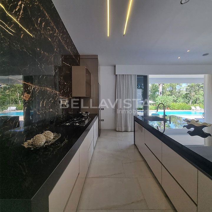 Casa Campestre en venta Meta Restrepo Gaitán 500 m2 Habitaciones 4 Baños 6 Garajes 2 Precio $2300000000