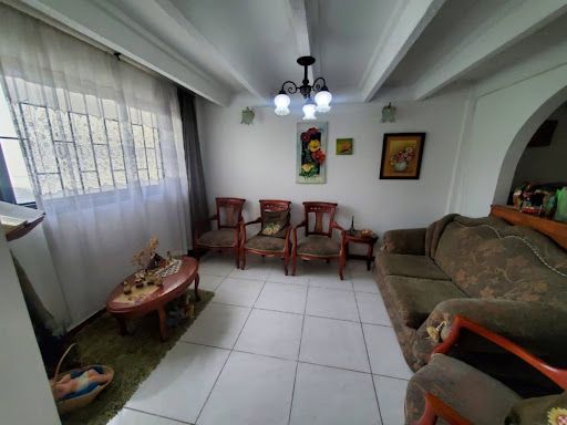 Casa en venta Caldas Manizales Alta Suiza 220 m2 Habitaciones 4 Baños 2 Garajes 2 Precio $600000000