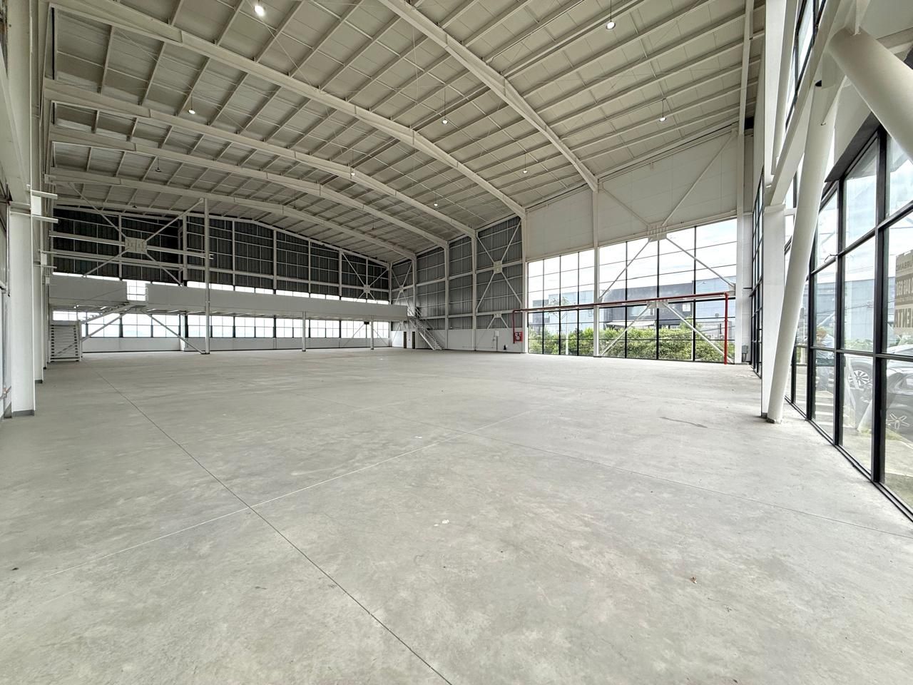 Bodega en arriendo Risaralda Pereira Catalan 2060 m2 Habitaciones 0 Baños 4 Garajes 12 Precio $100000000