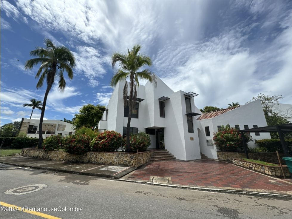 Casa en venta Cundinamarca Girardot Girardot 647 m2 Habitaciones 4 Baños 3 Garajes 4 Precio $897000000