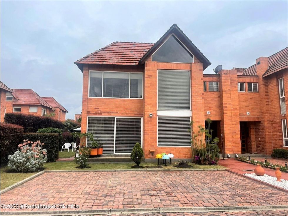 Casa en venta Cundinamarca Chía Chia 150 m2 Habitaciones 3 Baños 3 Garajes 3 Precio $750000000