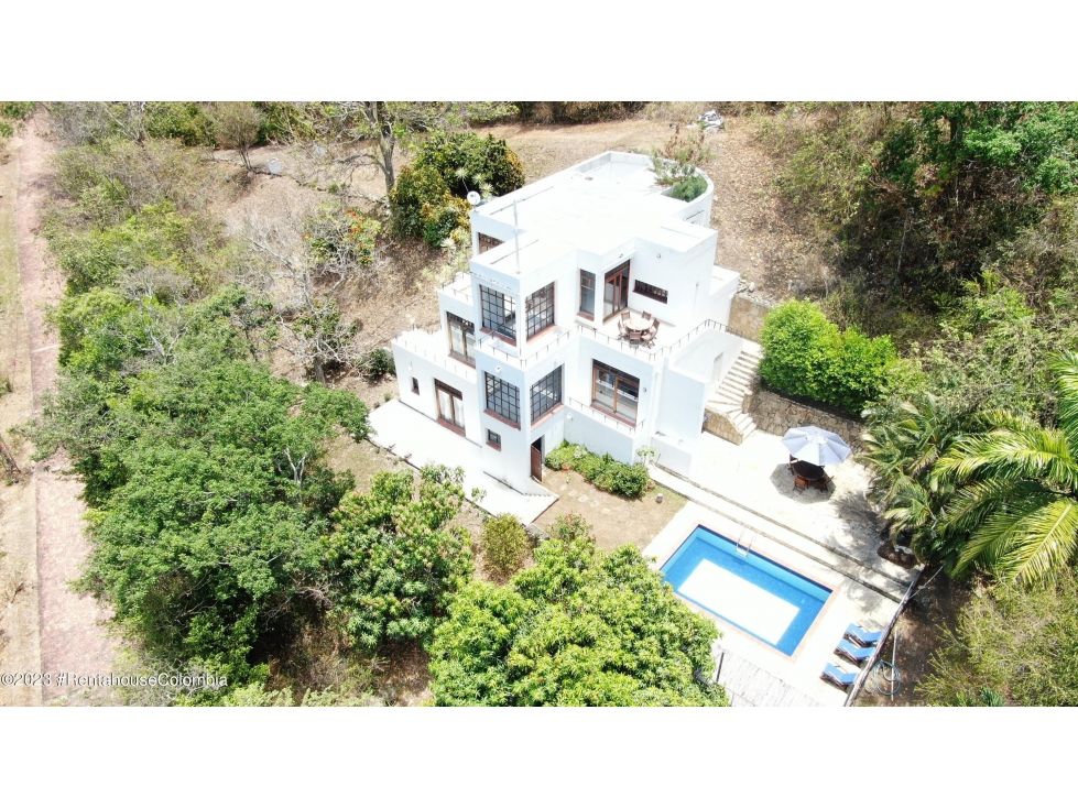 Casa en venta Cundinamarca Fusagasugá Fusagasuga 235 m2 Habitaciones 4 Baños 4 Garajes 4 Precio $650000000