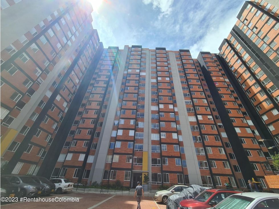 Apartamento en venta Cundinamarca Bogotá Cjr Bilbao 44 m2 Habitaciones 2 Baños 1 Garajes 0 Precio $200000000