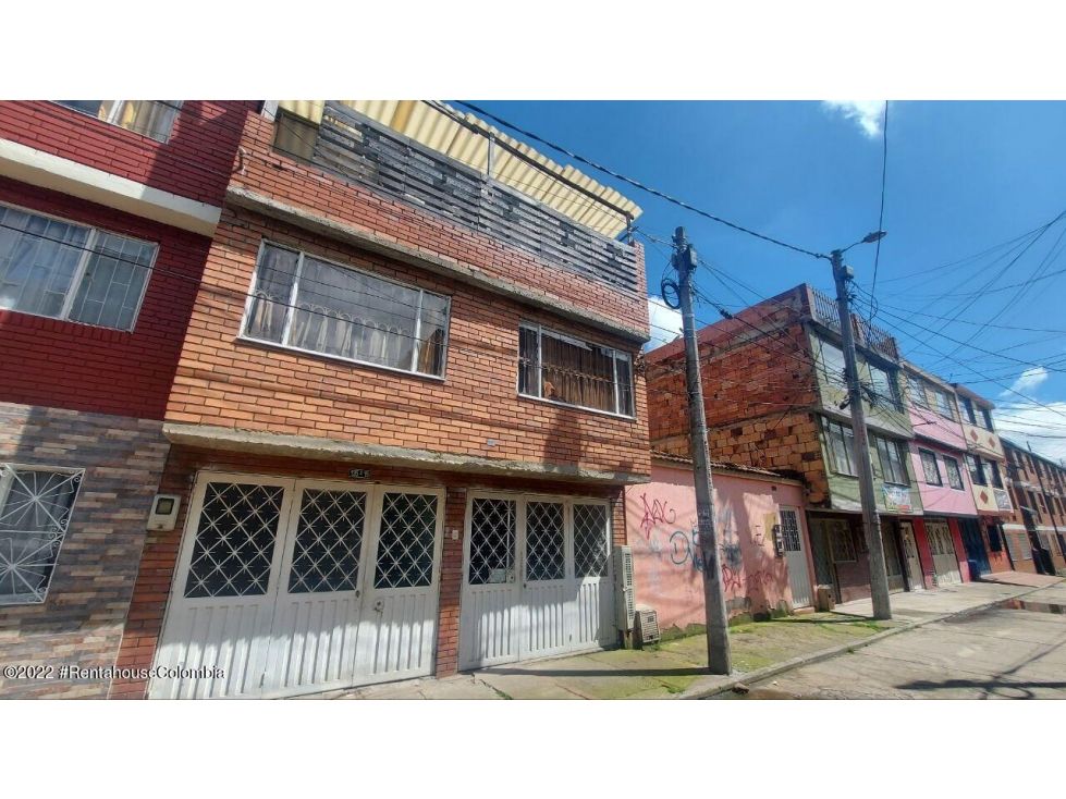 Casa en venta Cundinamarca Bogotá Villa Elisa 154 m2 Habitaciones 7 Baños 4 Garajes 1 Precio $550000000