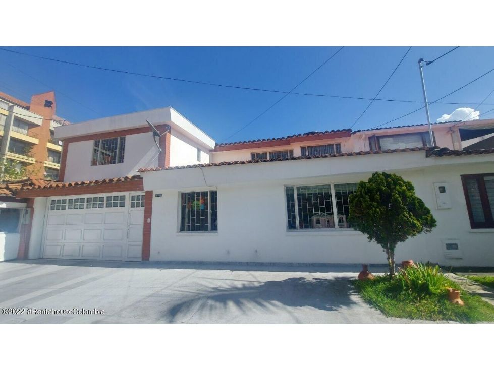 Casa en venta Cundinamarca Bogotá Mónaco 427 m2 Habitaciones 4 Baños 7 Garajes 4 Precio $2000000000