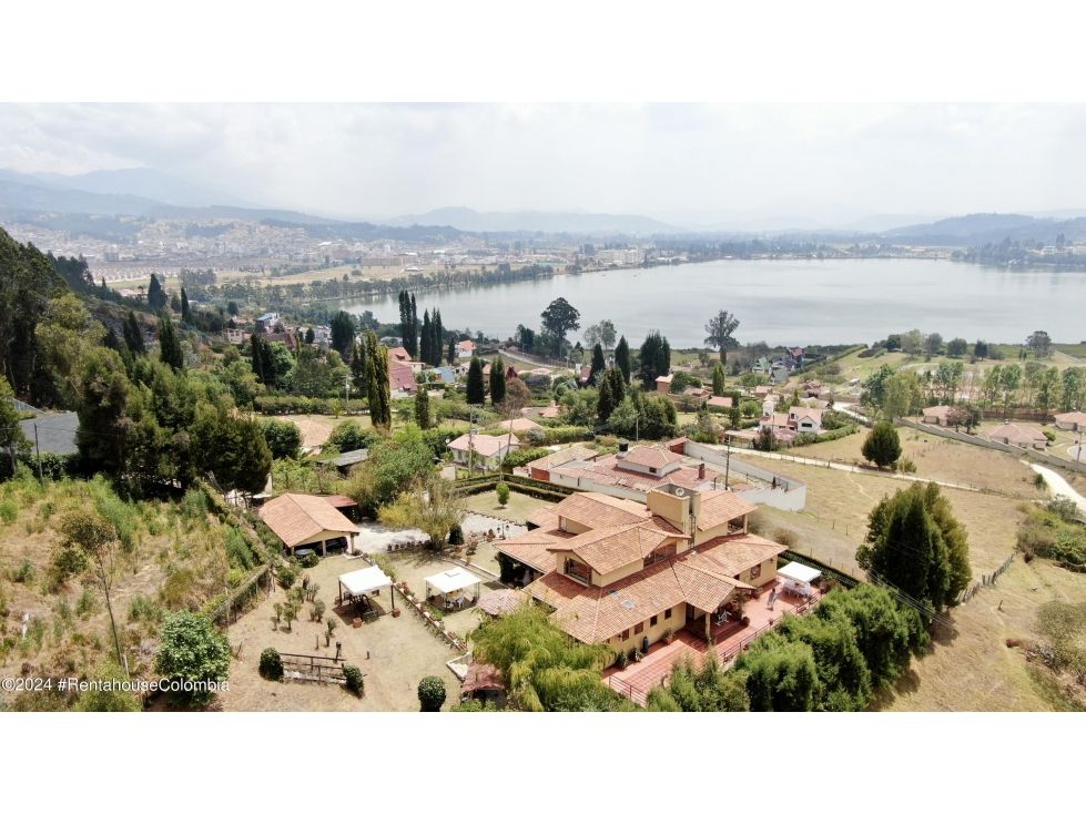 Casa en venta Boyacá Paipa Paipa 520 m2 Habitaciones 3 Baños 4 Garajes 5 Precio $2400000000