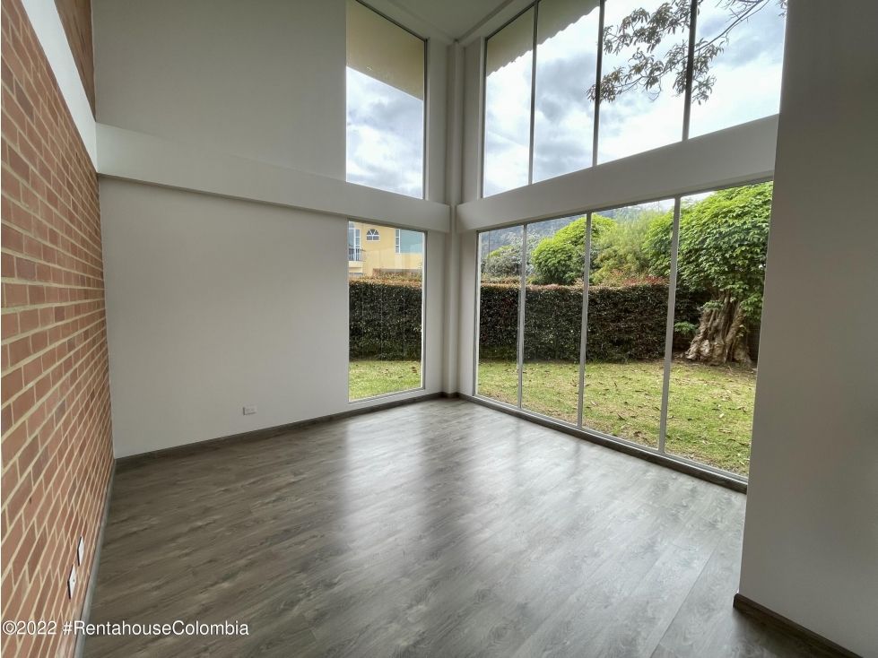 Casa en venta Cundinamarca Chía Chia 185 m2 Habitaciones 3 Baños 4 Garajes 2 Precio $1100000000