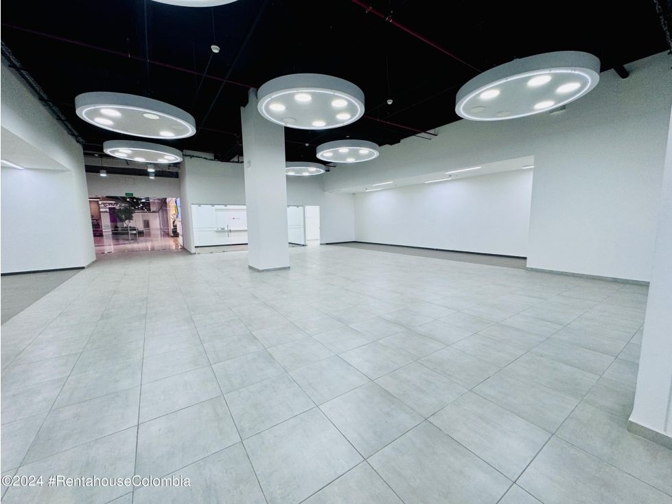 Local en arriendo Cundinamarca Bogotá Villa Del Rio 317 m2 Habitaciones 0 Baños 0 Garajes 0 Precio $19700000