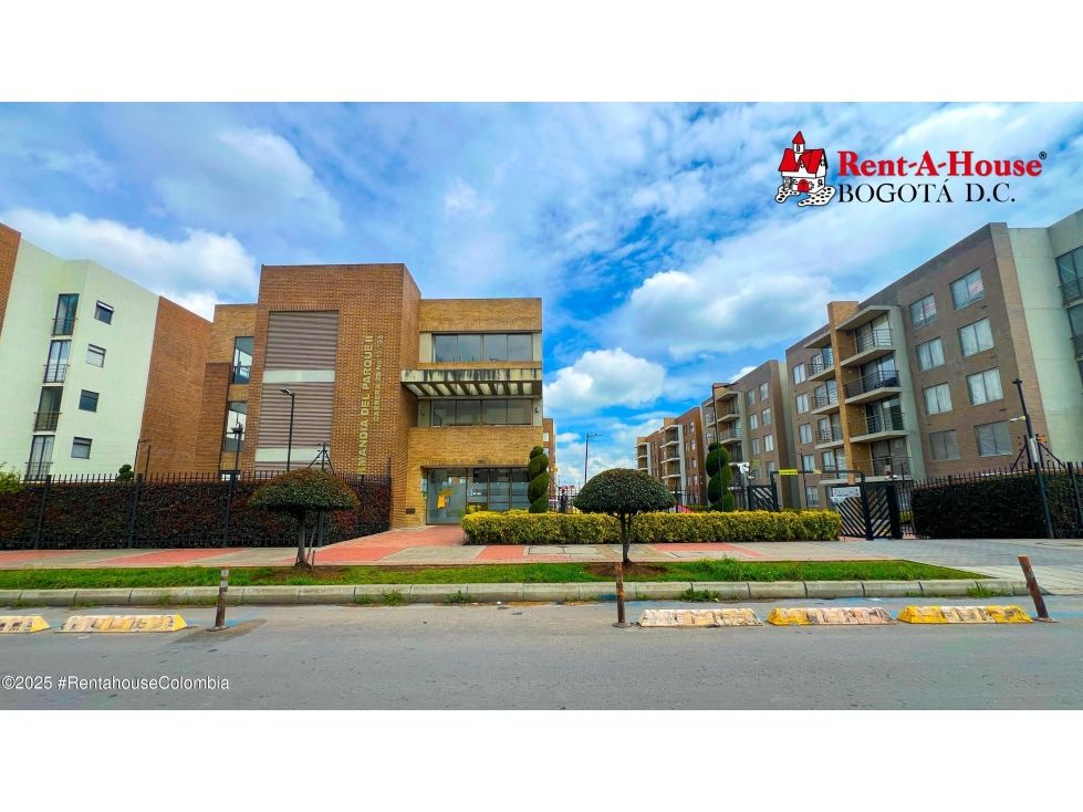 Apartamento en venta Cundinamarca Funza Cr Normandia Del Parque Et Ii 78 m2 Habitaciones 3 Baños 2 Garajes 1 Precio $249000000