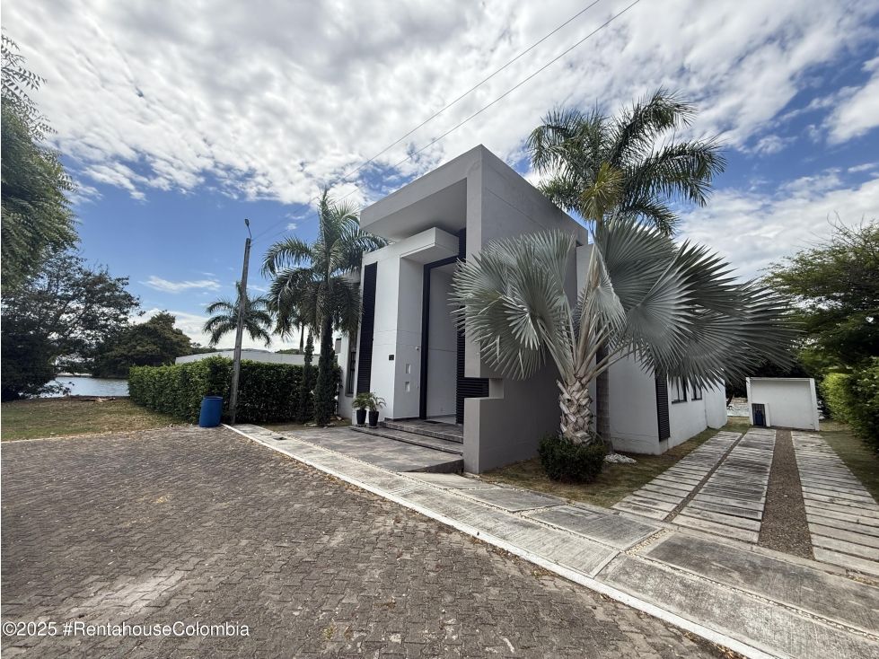 Casa en venta Cundinamarca Girardot Girardot 700 m2 Habitaciones 5 Baños 8 Garajes 0 Precio $3000000000