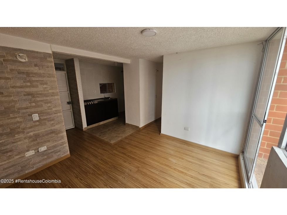 Apartamento en arriendo Cundinamarca Tocancipá Verganzo 54 m2 Habitaciones 3 Baños 2 Garajes 0 Precio $1120000