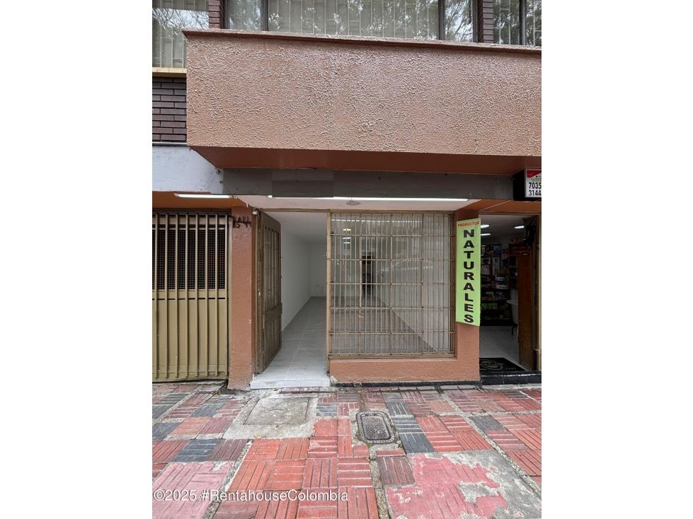 Local en arriendo Cundinamarca Bogotá Lago Gaitan 16 m2 Habitaciones 0 Baños 1 Garajes 0 Precio $1900000