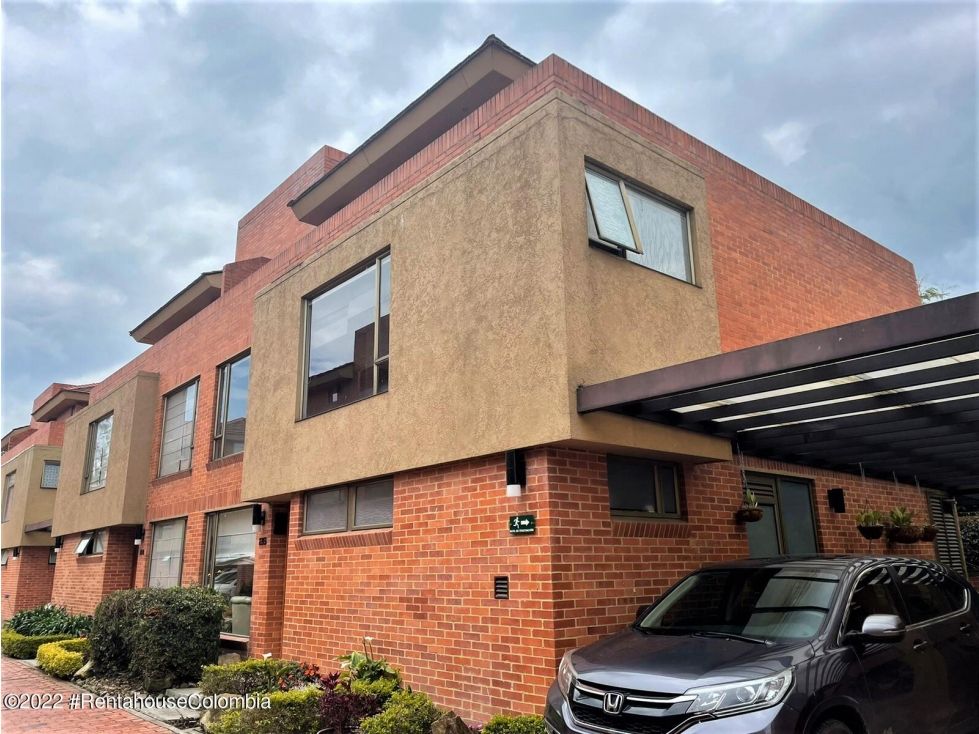 Casa en venta Cundinamarca Bogotá Conejera 187 m2 Habitaciones 3 Baños 4 Garajes 2 Precio $1100000000