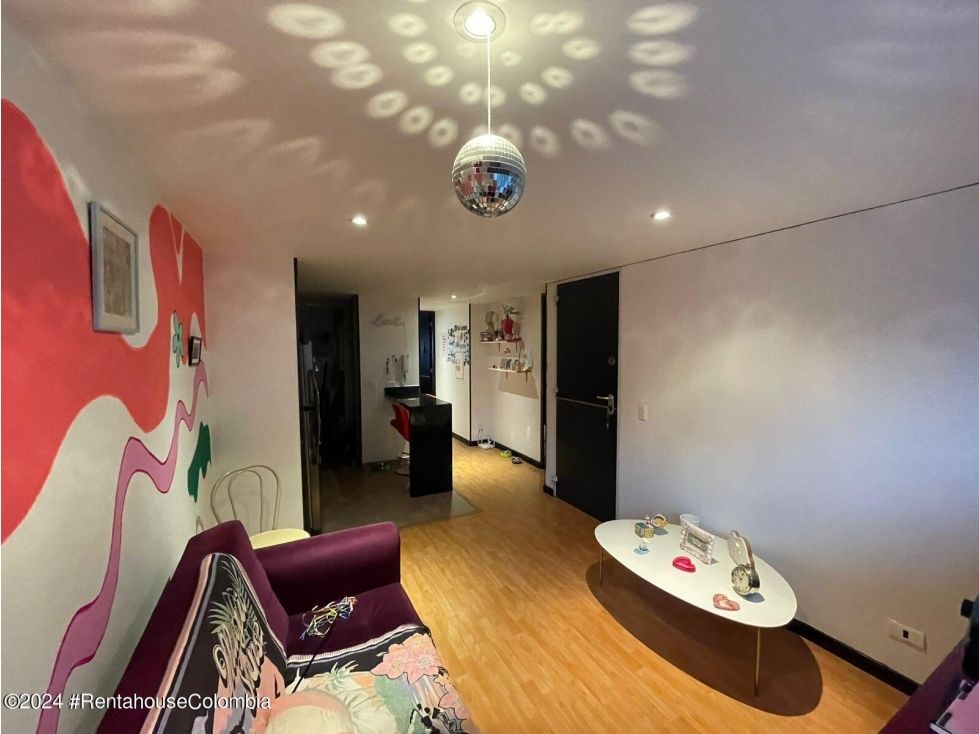 Apartamento en venta Cundinamarca Bogotá Alfonso López 44 m2 Habitaciones 1 Baños 2 Garajes 2 Precio $297000000