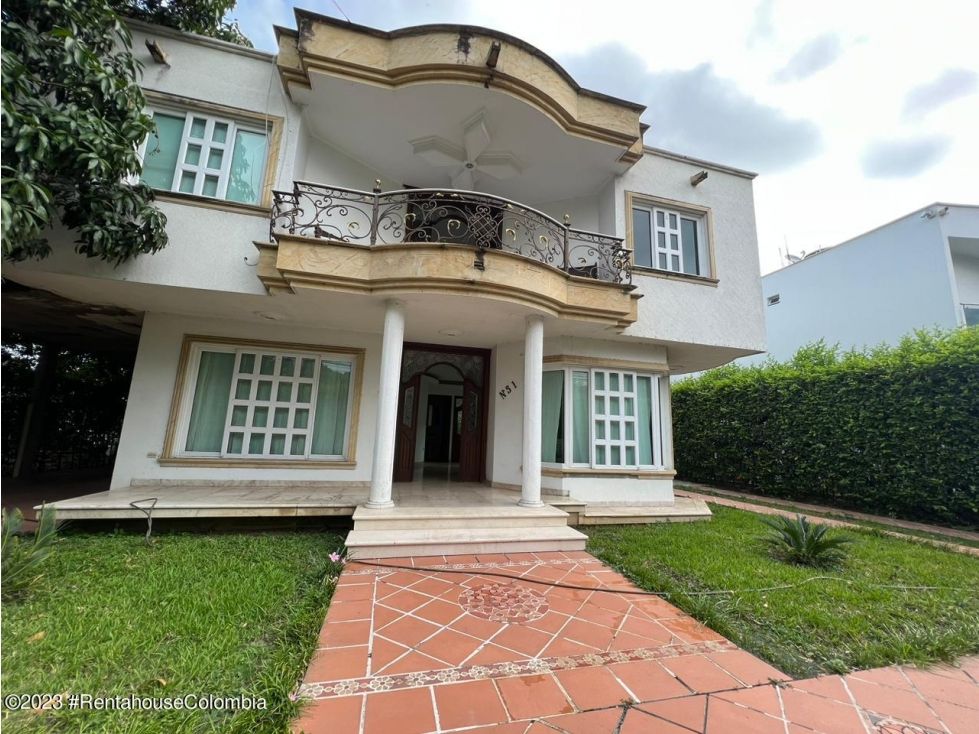 Casa en venta Norte De Santander Villa Del Rosario Villa Del Rosario 320 m2 Habitaciones 4 Baños 4 Garajes 4 Precio $750000000
