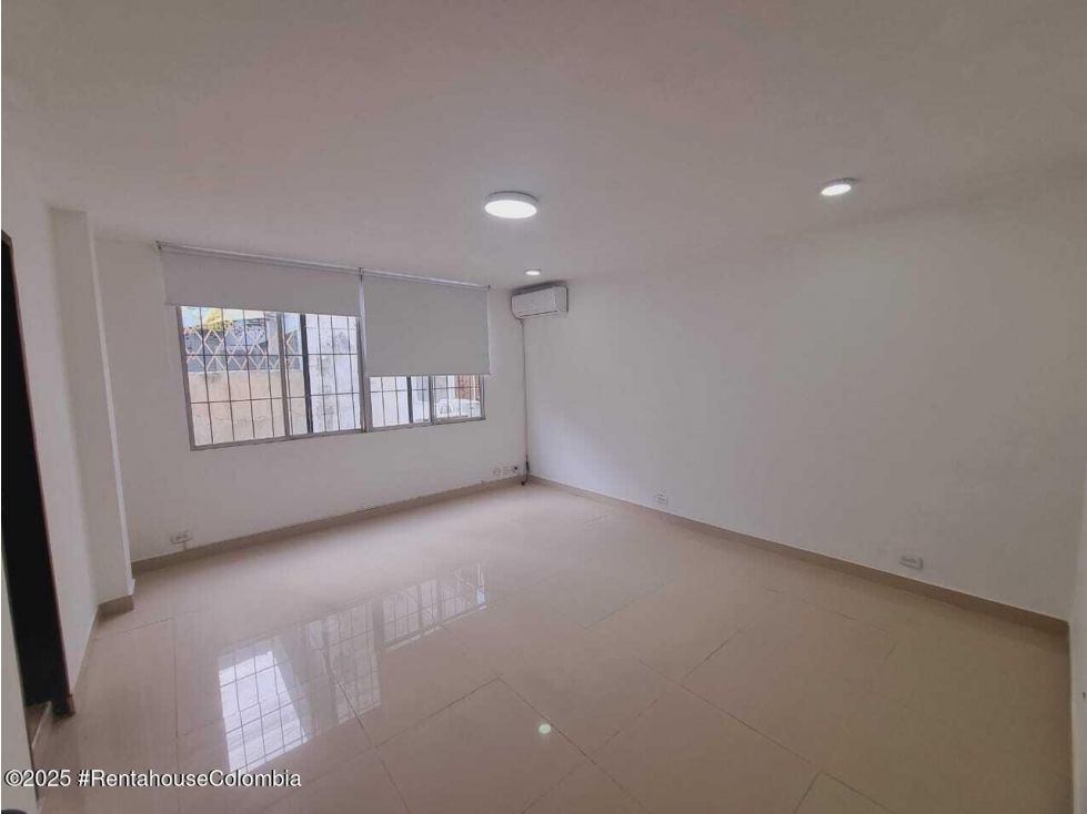 Oficina en arriendo Bolívar Cartagena San Diego 22 m2 Habitaciones 0 Baños 1 Garajes 0 Precio $2000000
