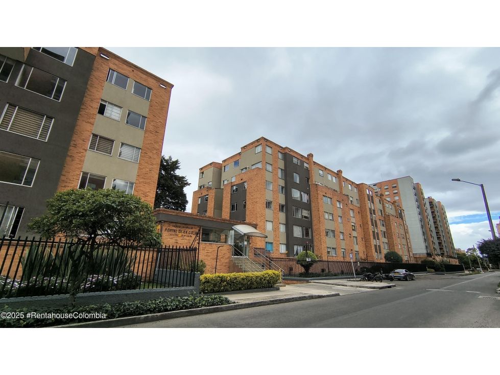 Apartamento en venta Cundinamarca Bogotá Cjr Portal De La Colina 53 m2 Habitaciones 2 Baños 2 Garajes 0 Precio $380000000