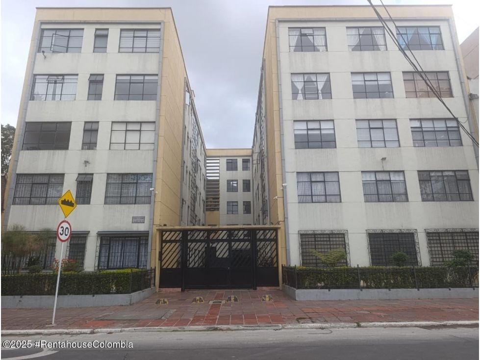 Apartamento en arriendo Cundinamarca Bogotá La Soledad 75 m2 Habitaciones 2 Baños 1 Garajes 0 Precio $2796000