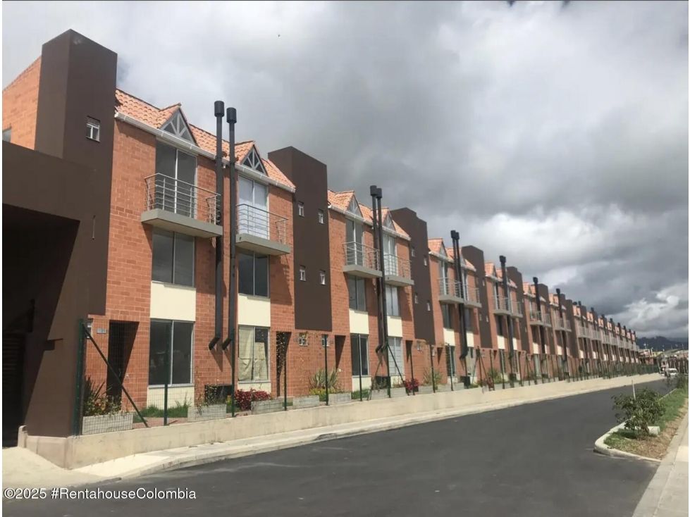 Casa en venta Cundinamarca Tocancipá Tocancipá 95 m2 Habitaciones 3 Baños 3 Garajes 1 Precio $380000000