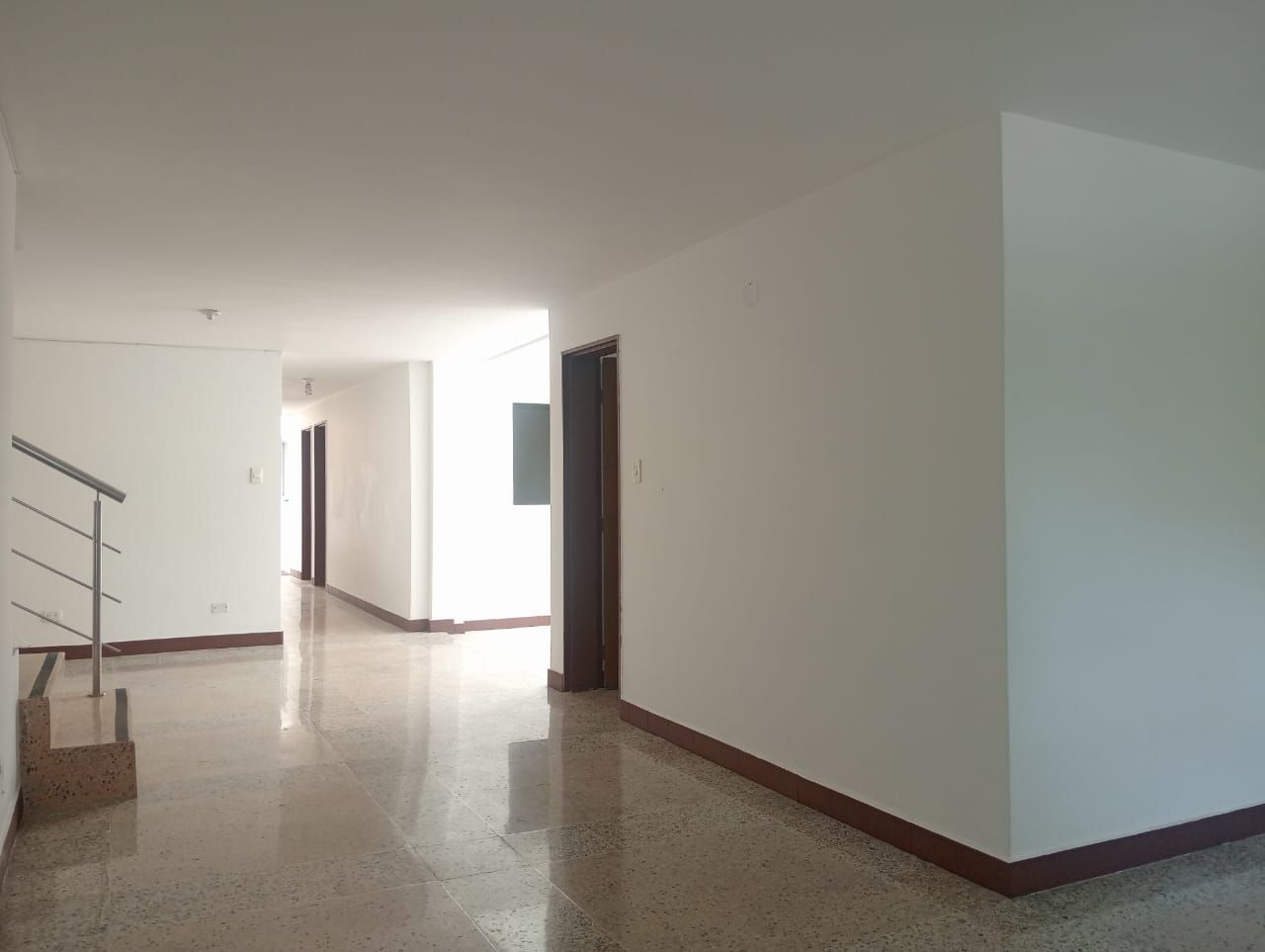 Casa en arriendo Antioquia Medellín Santa Teresita 220 m2 Habitaciones 5 Baños 2 Garajes 0 Precio $5200000