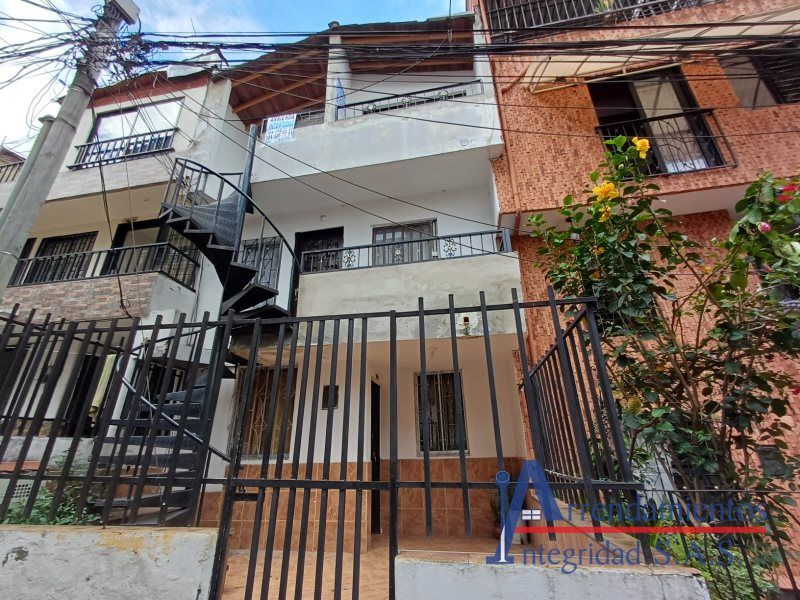 Apartamento en arriendo Antioquia Medellín Cucaracho 48 m2 Habitaciones 2 Baños 1 Garajes 0 Precio $1100000