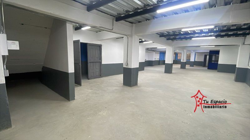 Bodega en arriendo Antioquia Medellín Prado 270 m2 Habitaciones 0 Baños 3 Garajes 0 Precio $8000000