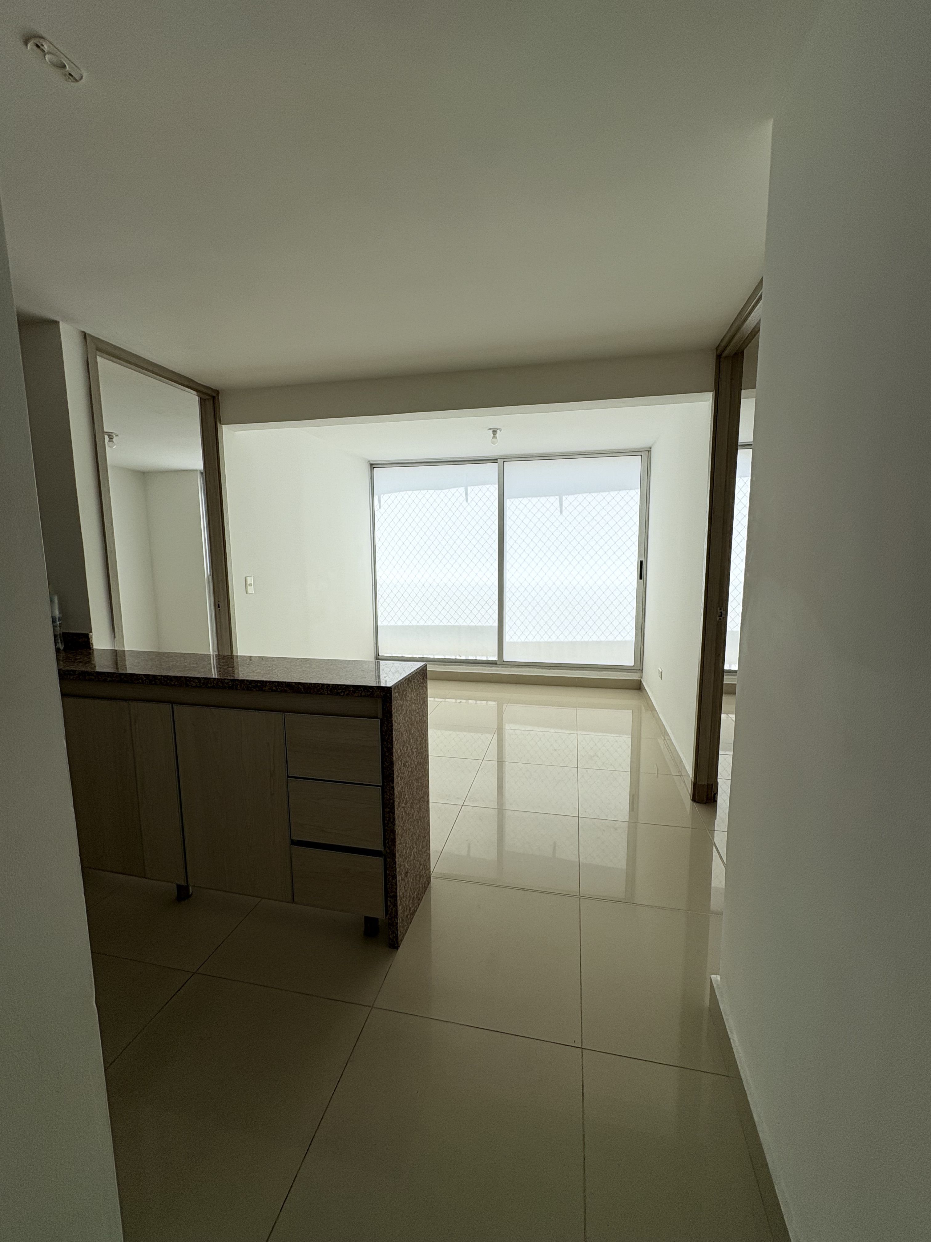 Apartaestudio en venta Atlántico Barranquilla Cr Madeira 47 m2 Habitaciones 2 Baños 2 Garajes 1 Precio $210000000
