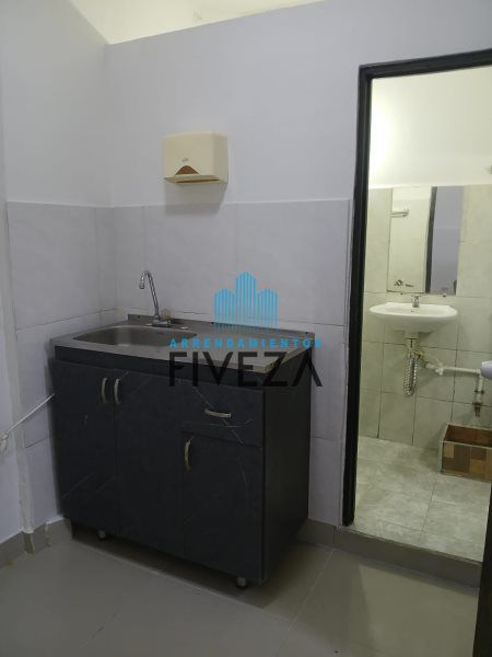 Local en arriendo Antioquia Itagüí Las Mercedes 40 m2 Habitaciones 0 Baños 1 Garajes 0 Precio $2550000