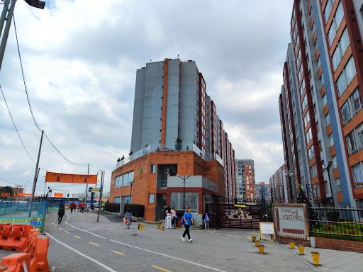 Apartamento en arriendo Cundinamarca Bogotá Ciudad Techo 56 m2 Habitaciones 3 Baños 2 Garajes 0 Precio $1300000