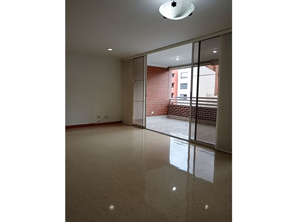 Apartamento en venta Antioquia Medellín Florida Nueva 90 m2 Habitaciones 2 Baños 3 Garajes 2 Precio $680000000