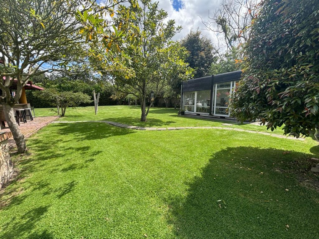 Finca en venta Cundinamarca Chía Chia 167 m2 Habitaciones 4 Baños 6 Garajes 10 Precio $1520000000