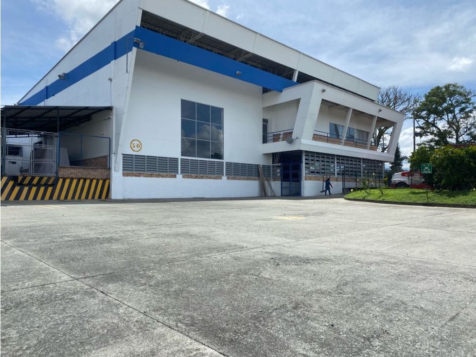 Bodega en venta Quindío La Tebaida Cn Quintas De San Sebastian 3061 m2 Habitaciones 0 Baños 3 Garajes 0 Precio $6400000000