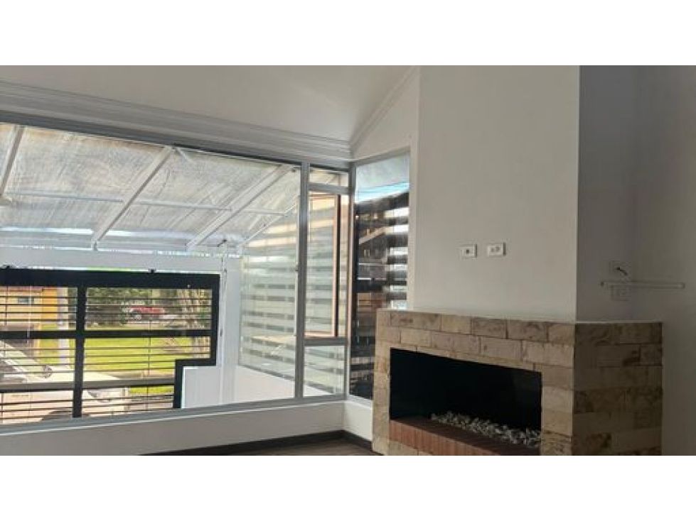 Casa en venta Cundinamarca Bogotá Bellavista Occidental 130 m2 Habitaciones 3 Baños 4 Garajes 1 Precio $990000000