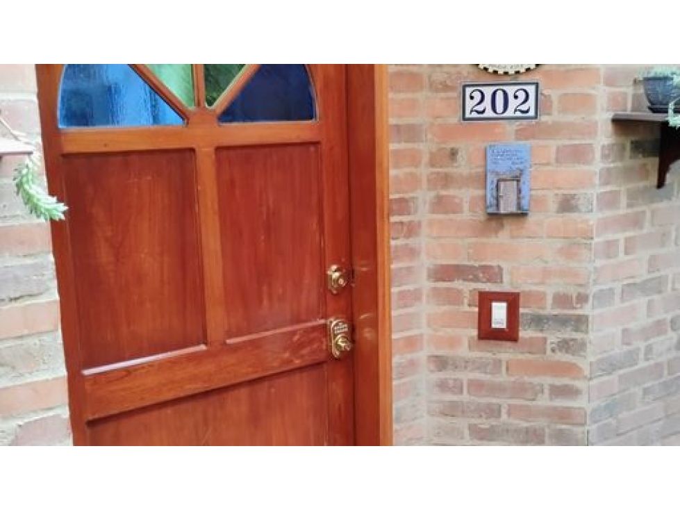 Apartamento en venta Cundinamarca Bogotá Bosque De Pinos 100 m2 Habitaciones 3 Baños 2 Garajes 1 Precio $890000000