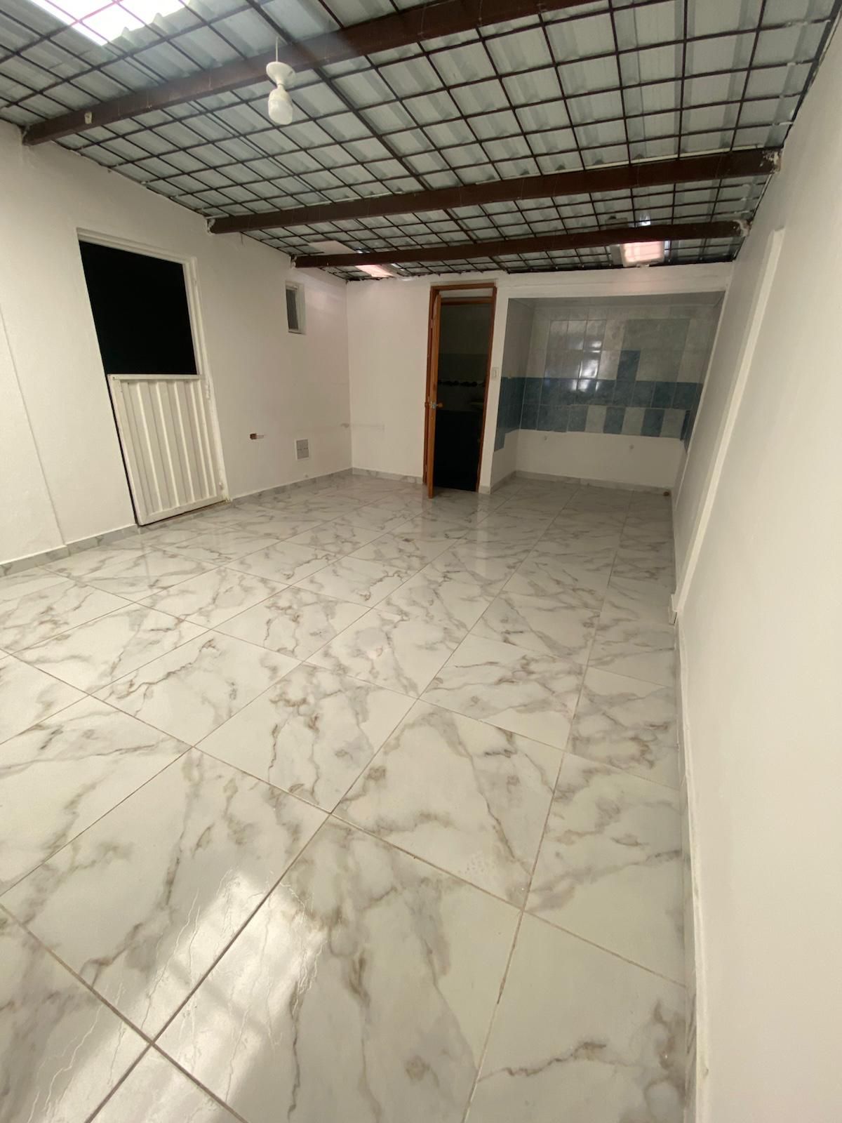 Casa en arriendo Cundinamarca Bogotá Modelia Occidental 250 m2 Habitaciones 5 Baños 4 Garajes 2 Precio $4500000