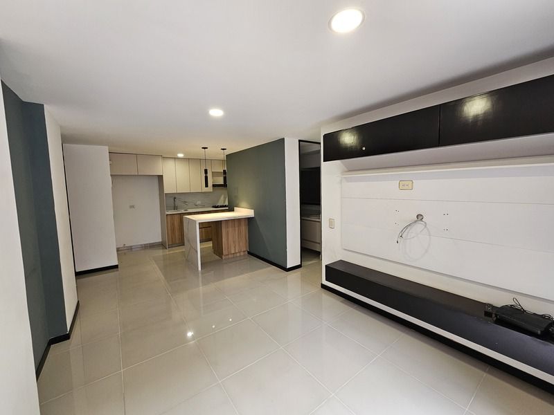 Apartamento en arriendo Antioquia Medellín Simesa 70 m2 Habitaciones 3 Baños 2 Garajes 1 Precio $3650000