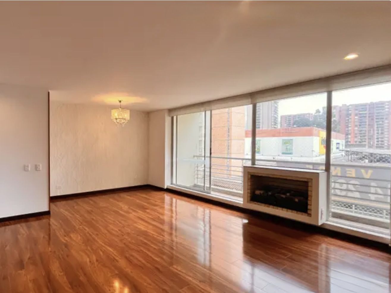 Apartamento en venta Cundinamarca Bogotá Cjr Mirador De San Luis 120 m2 Habitaciones 3 Baños 3 Garajes 2 Precio $795000000