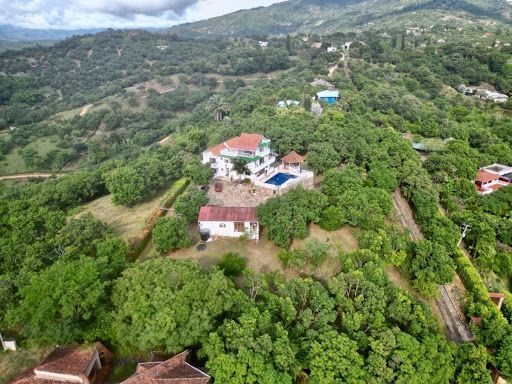 Finca en venta Cundinamarca Anapoima Cn La Colina 6647 m2 Habitaciones 8 Baños 8 Garajes 8 Precio $1900000000